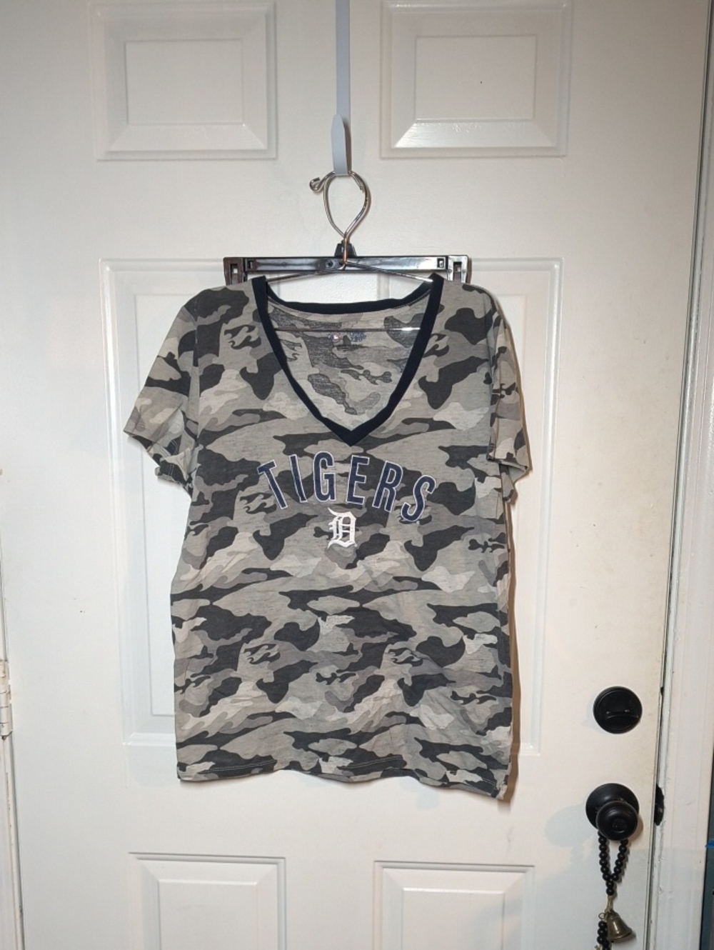 Camo V Neck Detroit Tigers T-shirt